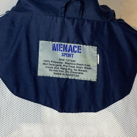 1 of 1 Vintage Sand Sharks #77 Hockey Warmup Windbreaker Grape/Gold/Maroon Sz L - Picture 10 of 14